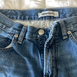 EUC Quicksilver size 29 jeans